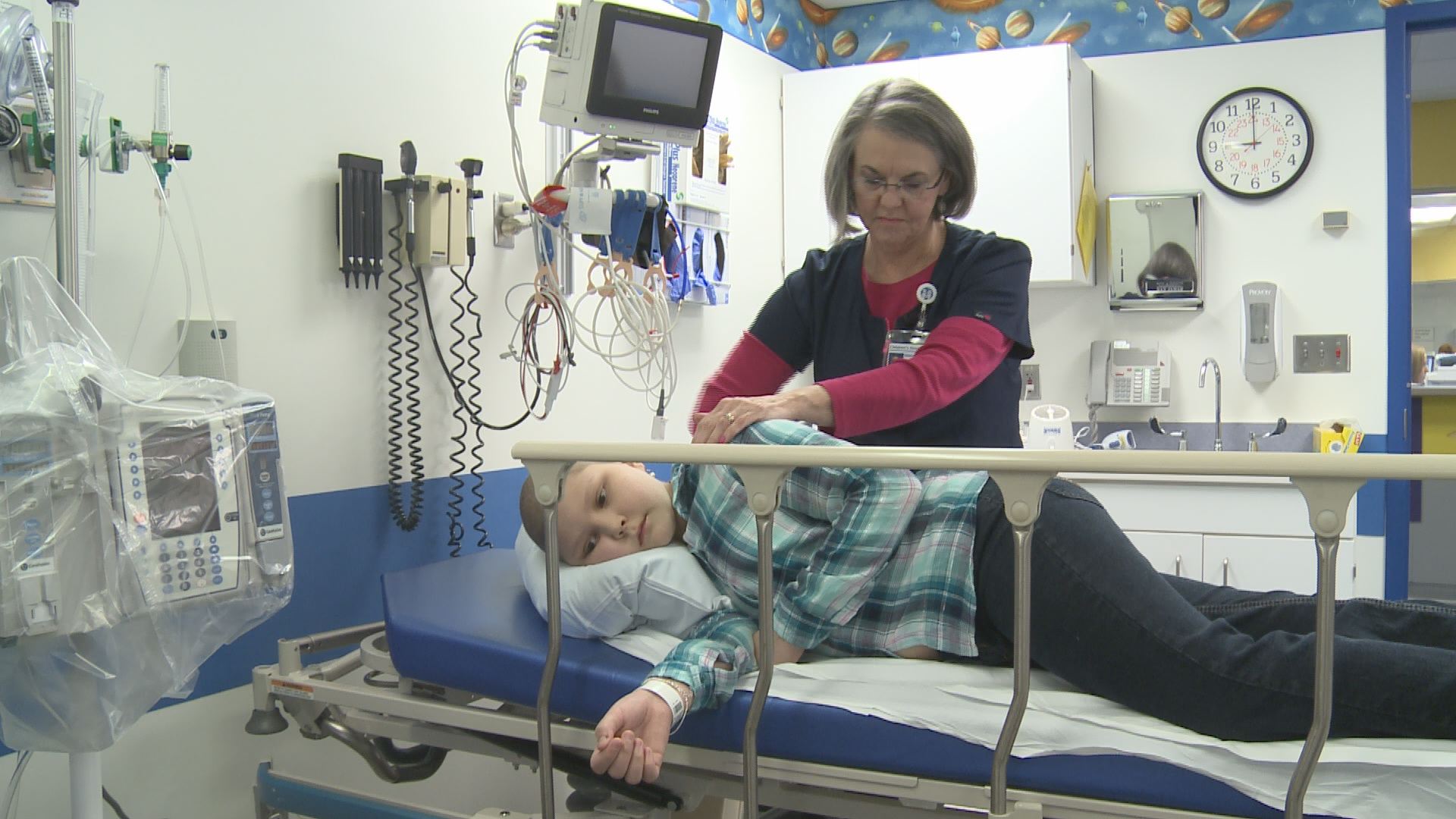 Children's Hospital uses massage to ease pain, nausea